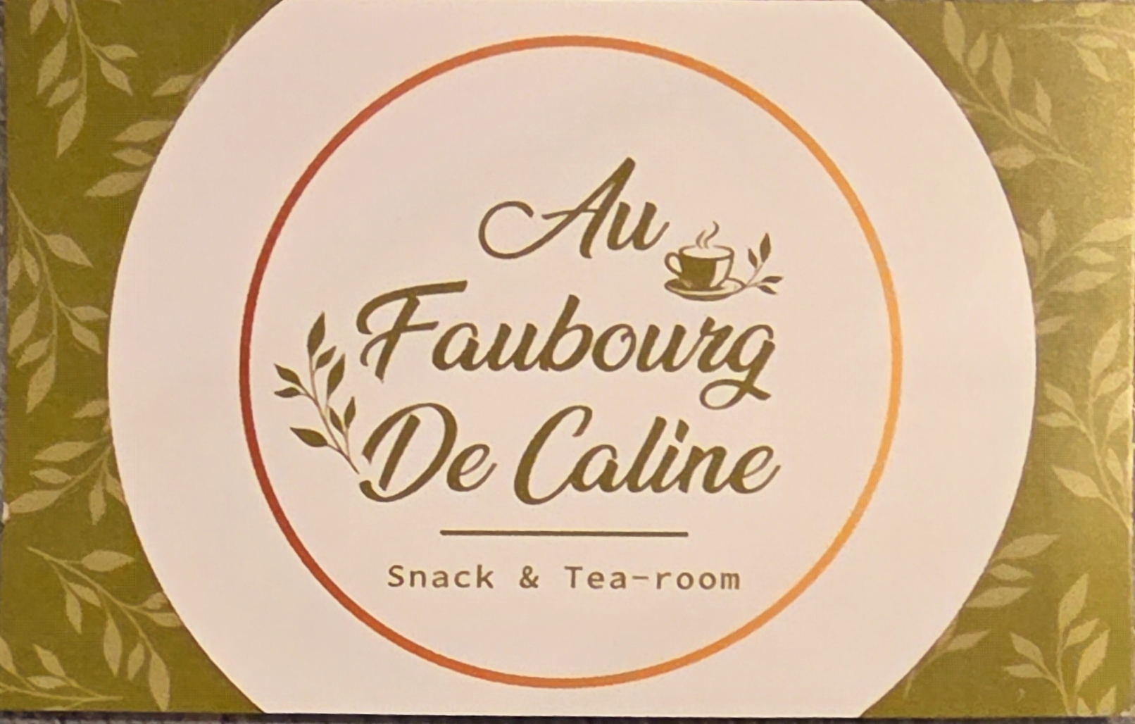 Le tea-room de Caline qui vous accueil avec son sourire toute l'année.